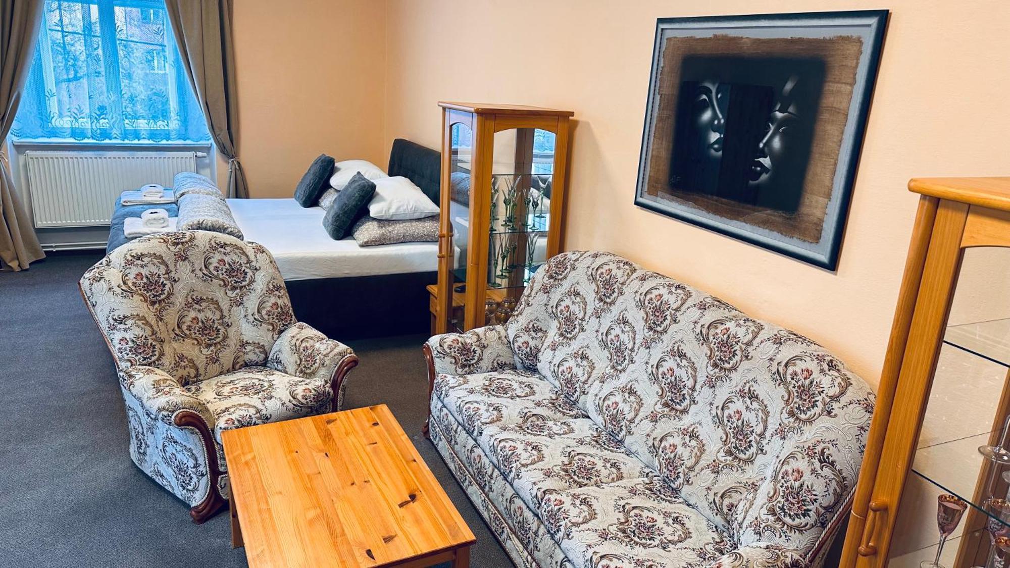 Apartman Alesta Bruntál Extérieur photo