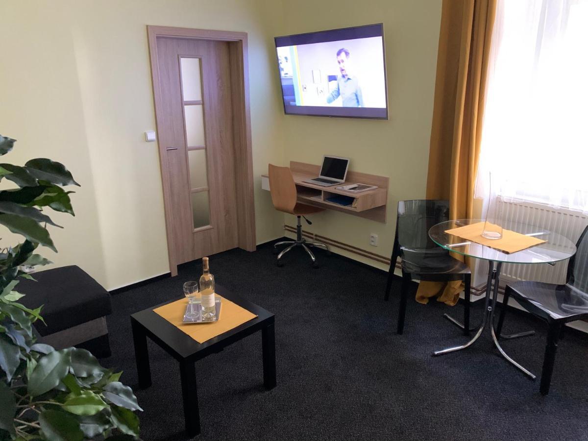 Apartman Alesta Bruntál Extérieur photo